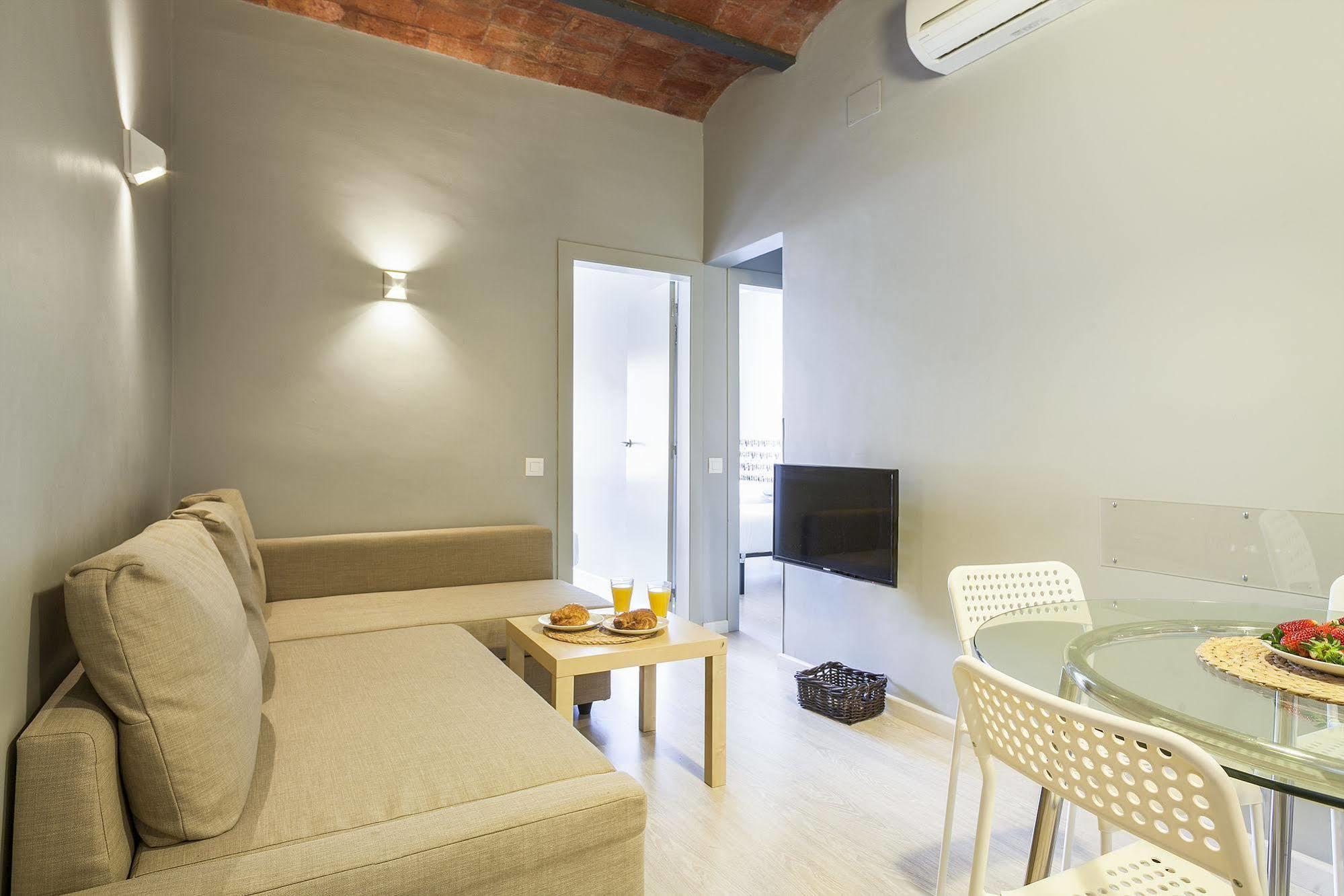 Fira By Gaiarooms Apartment Barcelona