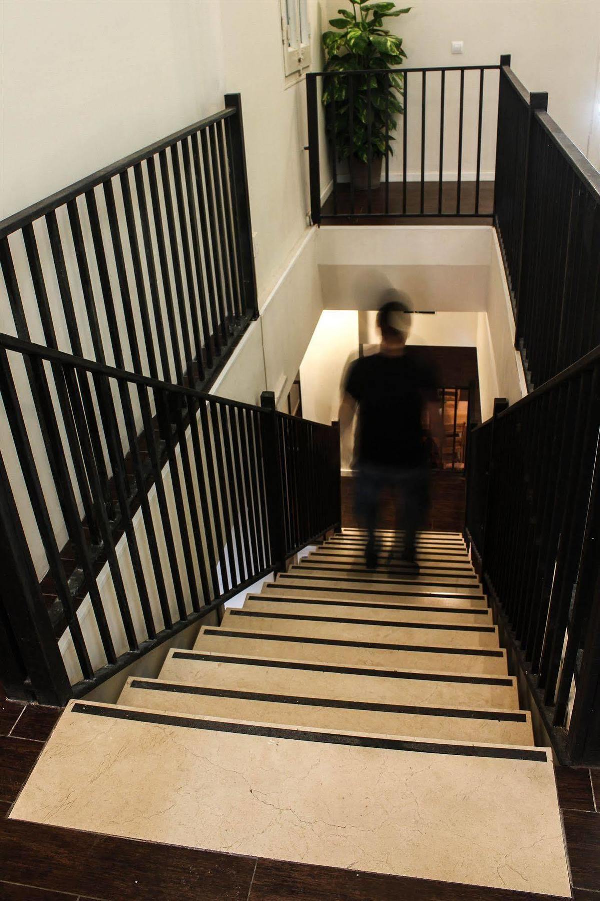 Hostal 360