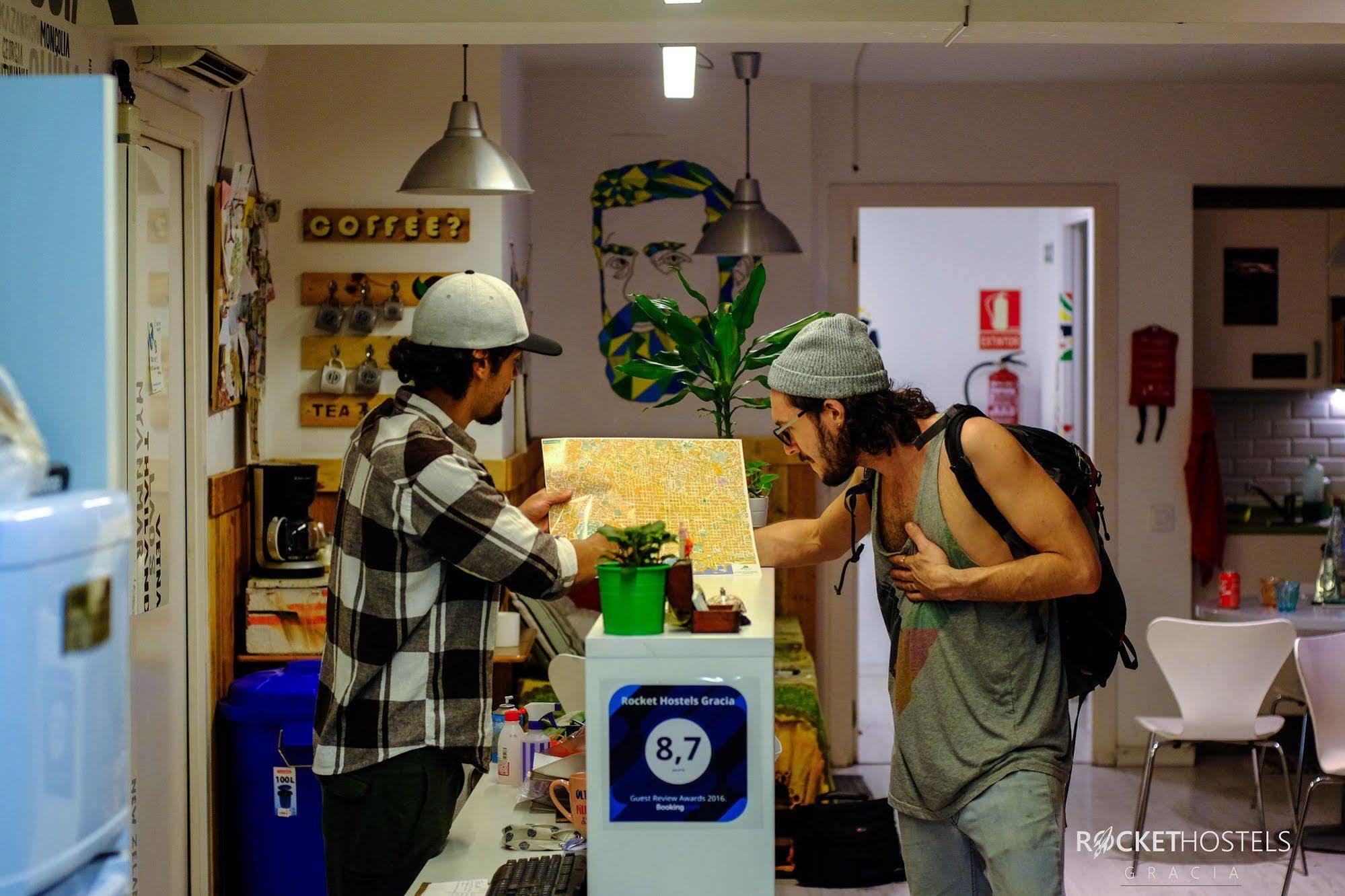 Hostal Rocket Gracia *