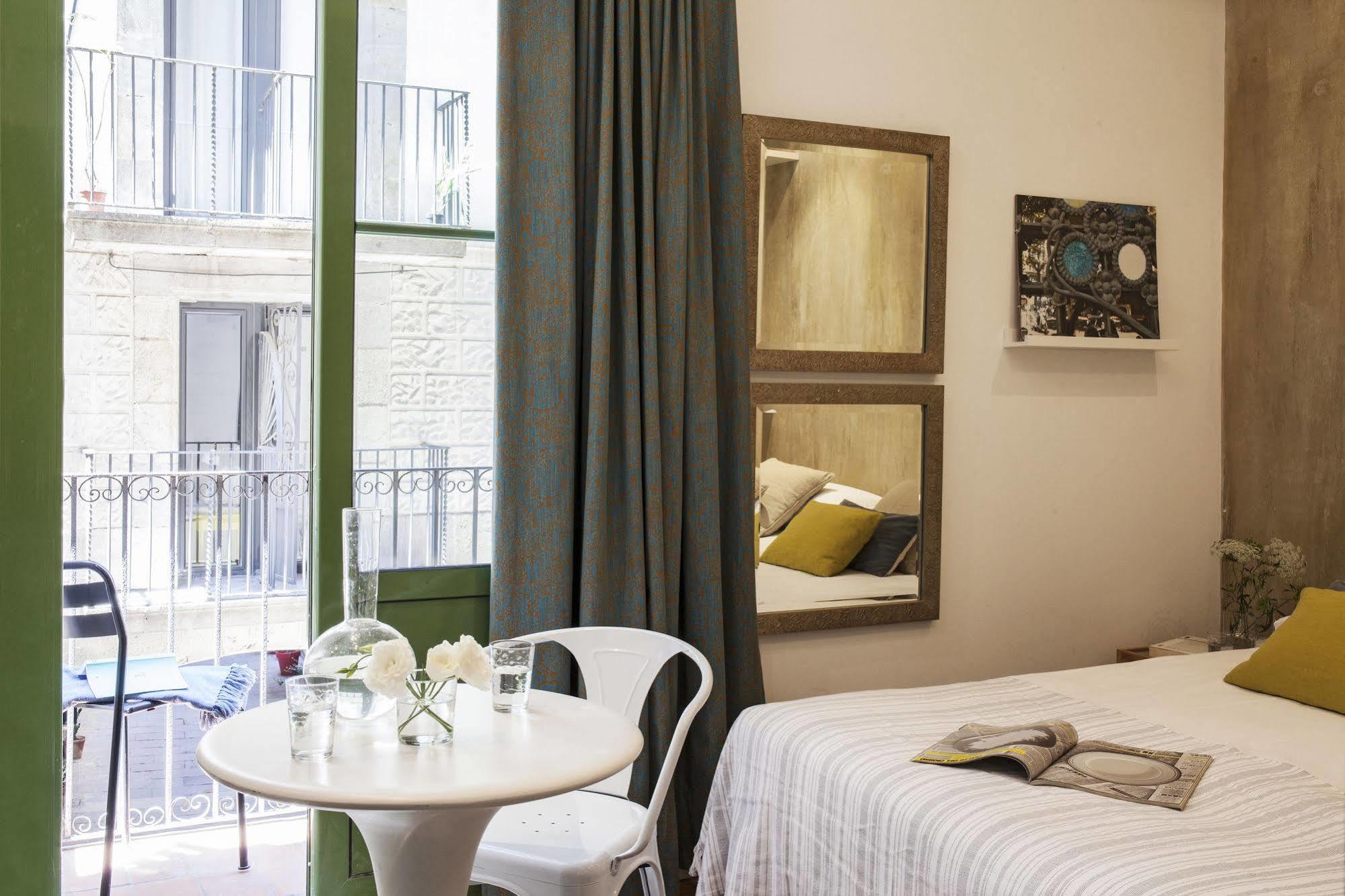 Ainb Born-dames Apartamento *