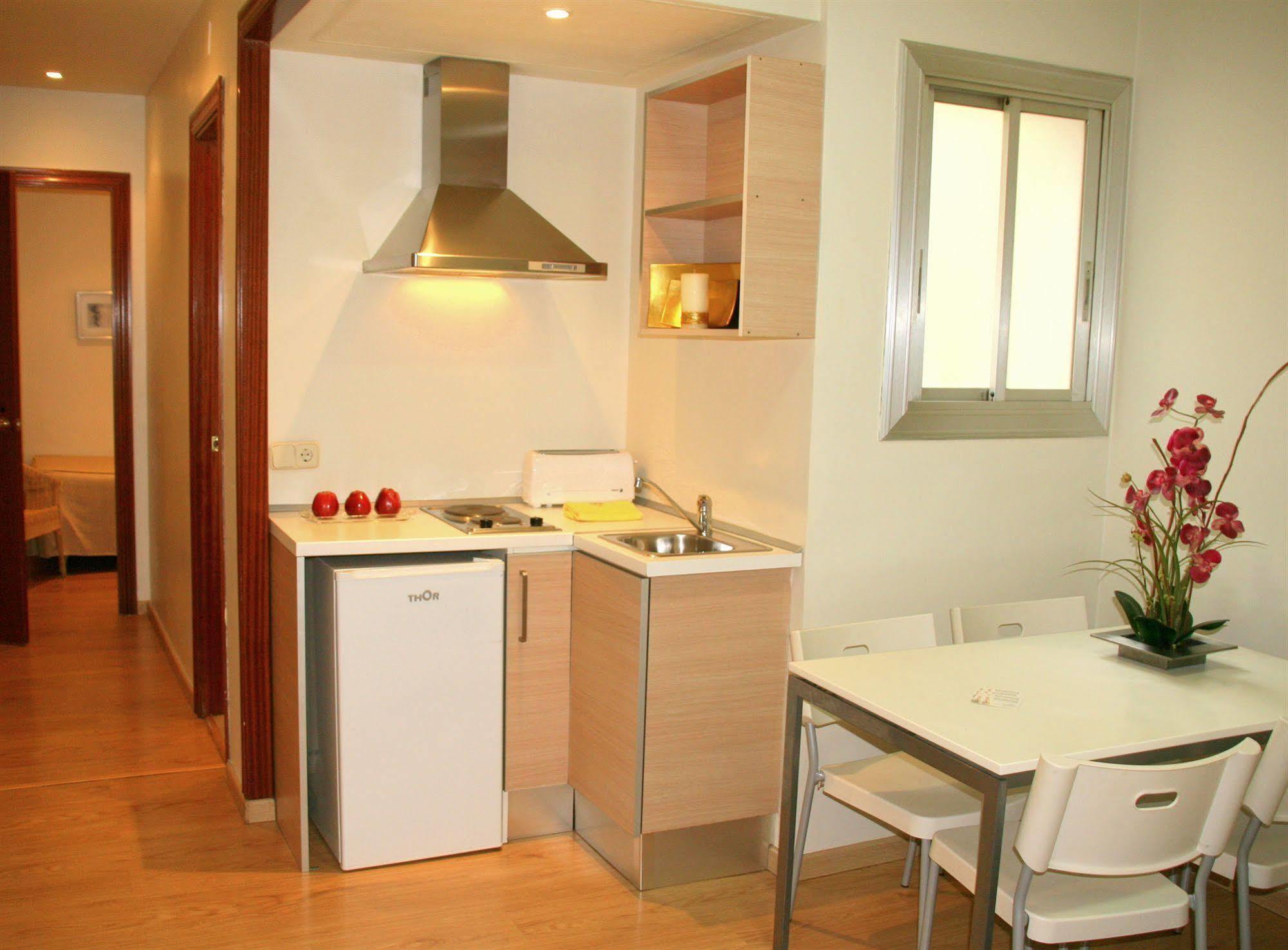 Bcnstop Sagrada Familia 3*