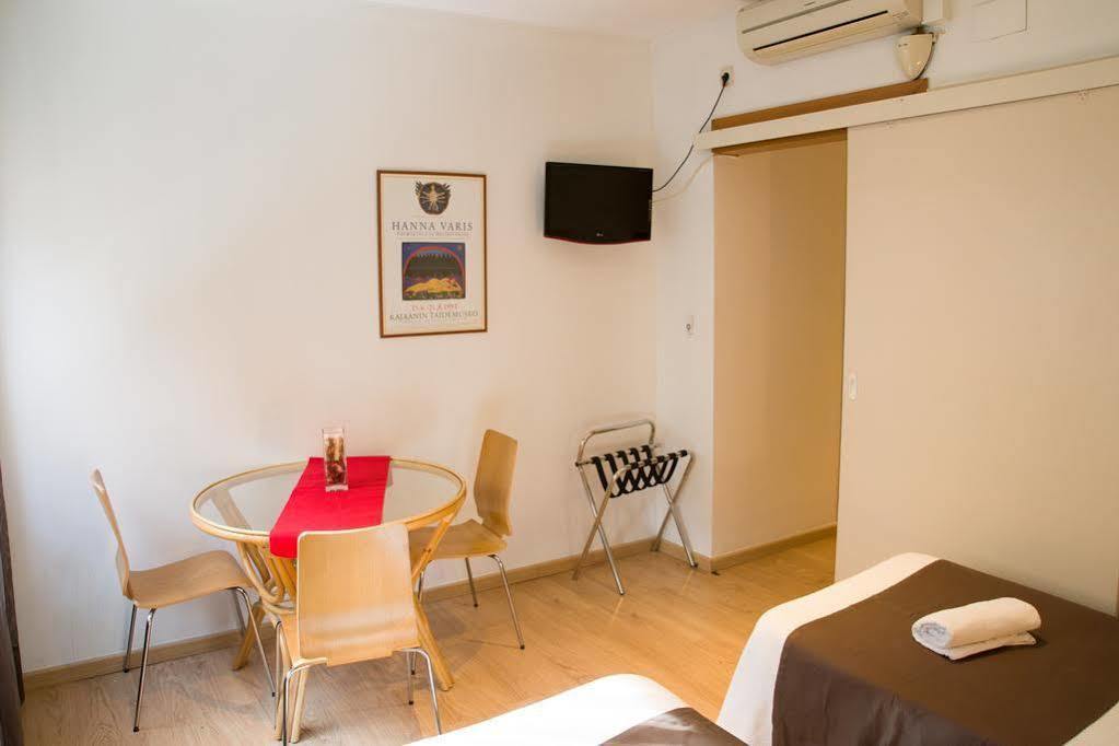Apartahotel Bcnstop Sagrada Familia Barcelona