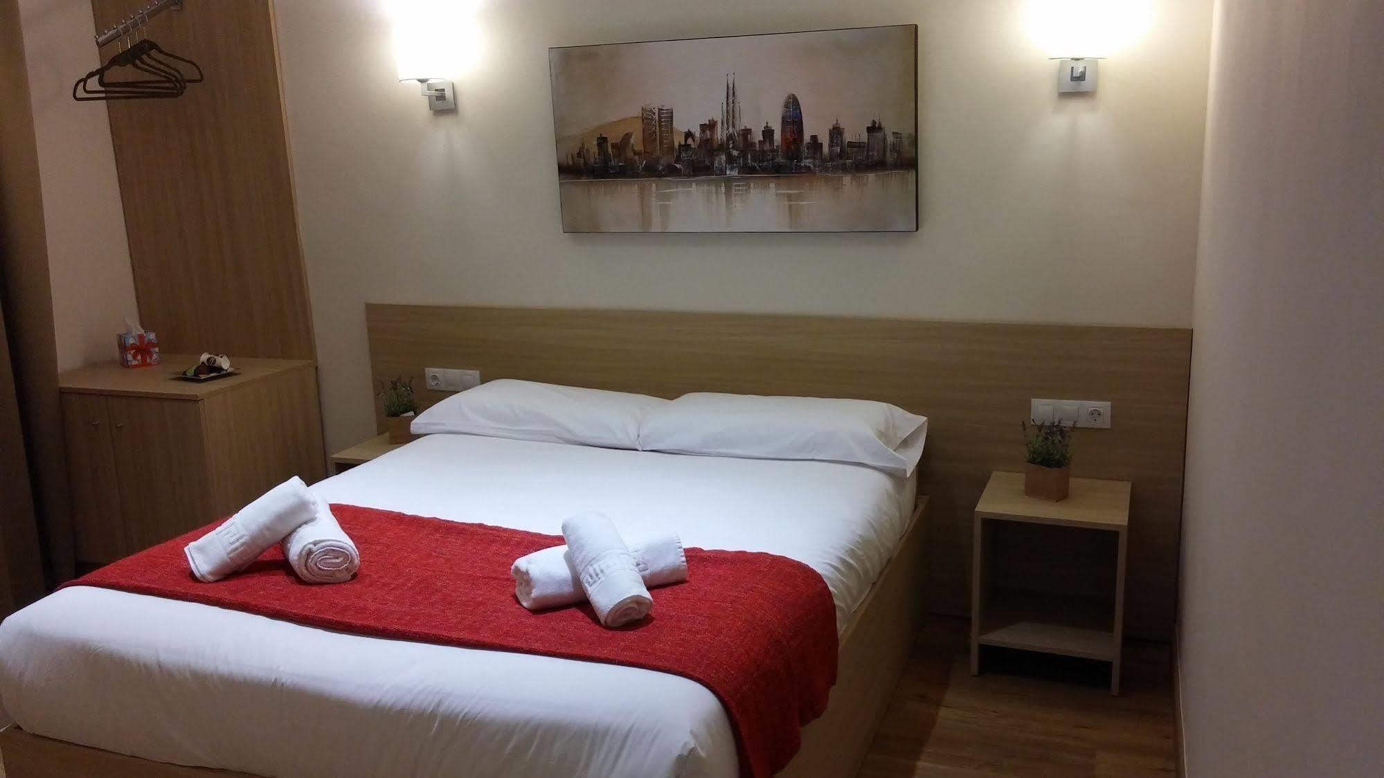 Guest house Travel Barcelona