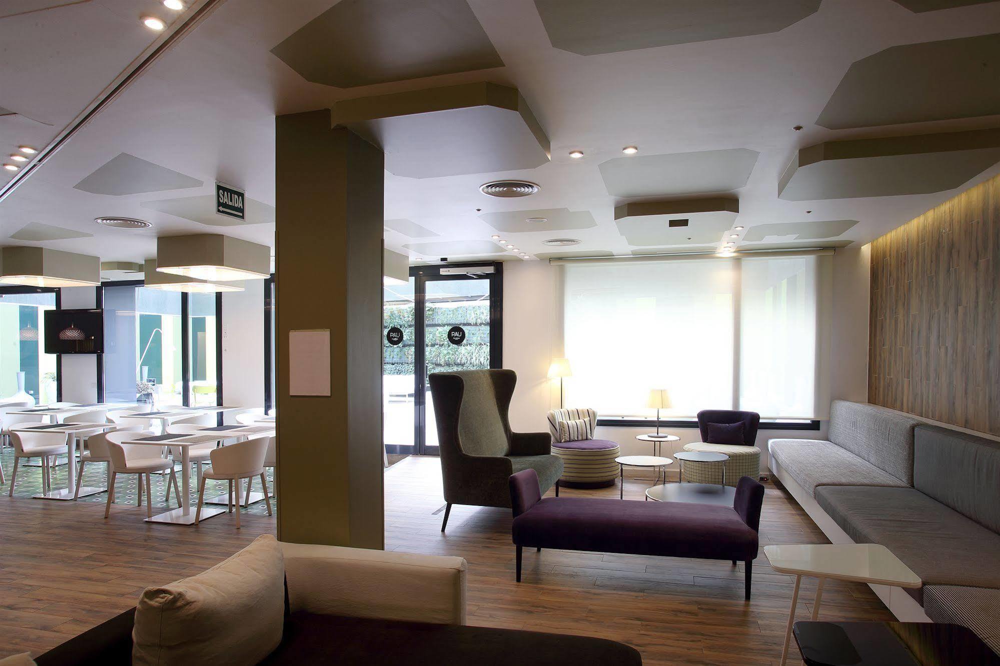 Hotel Mate Pau, 3*