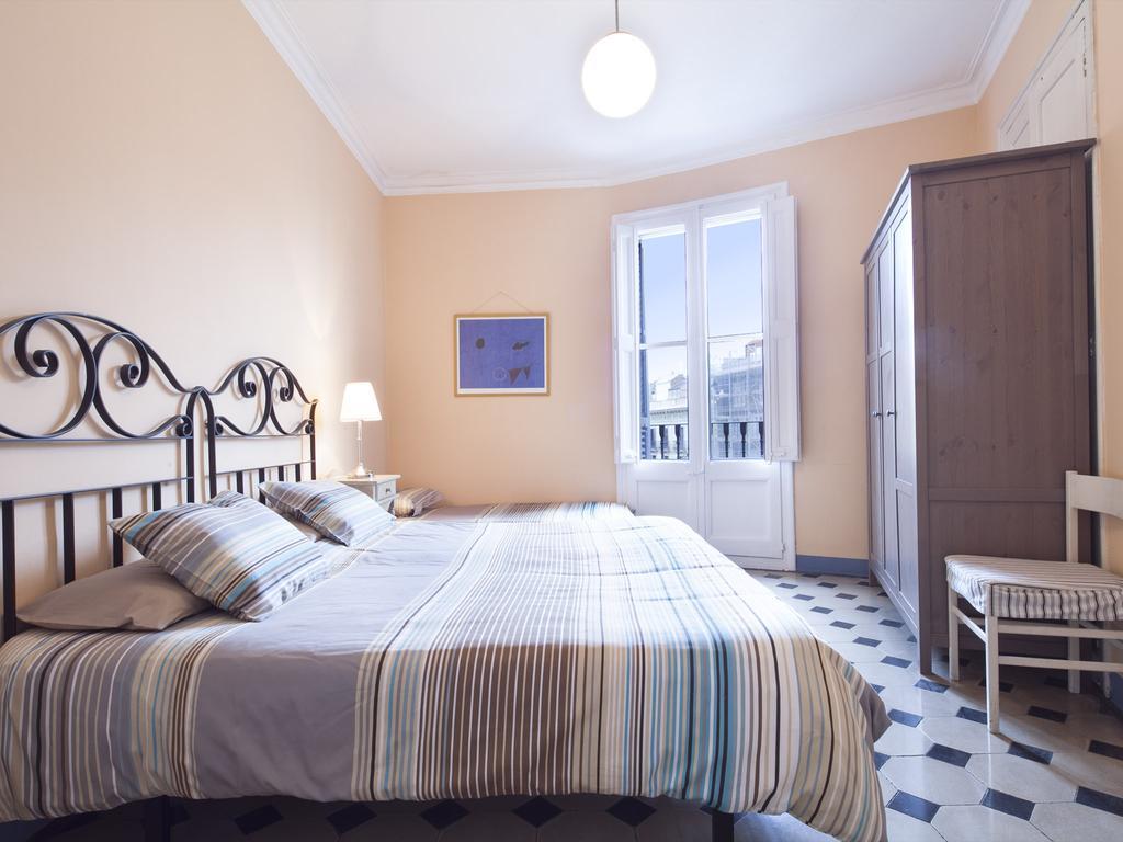 Around Exclusive Hotel 4*