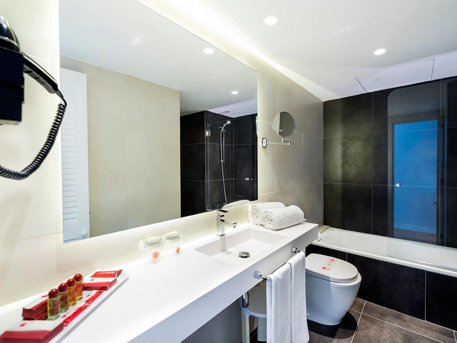 Guitart Grand Passage 4* Barcelona