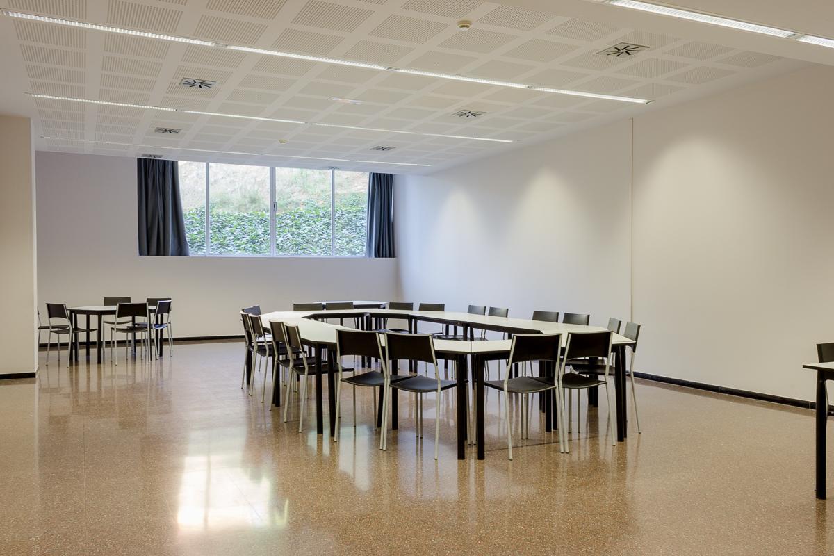 àgora Bcn. Residencia Universitaria Internacional *