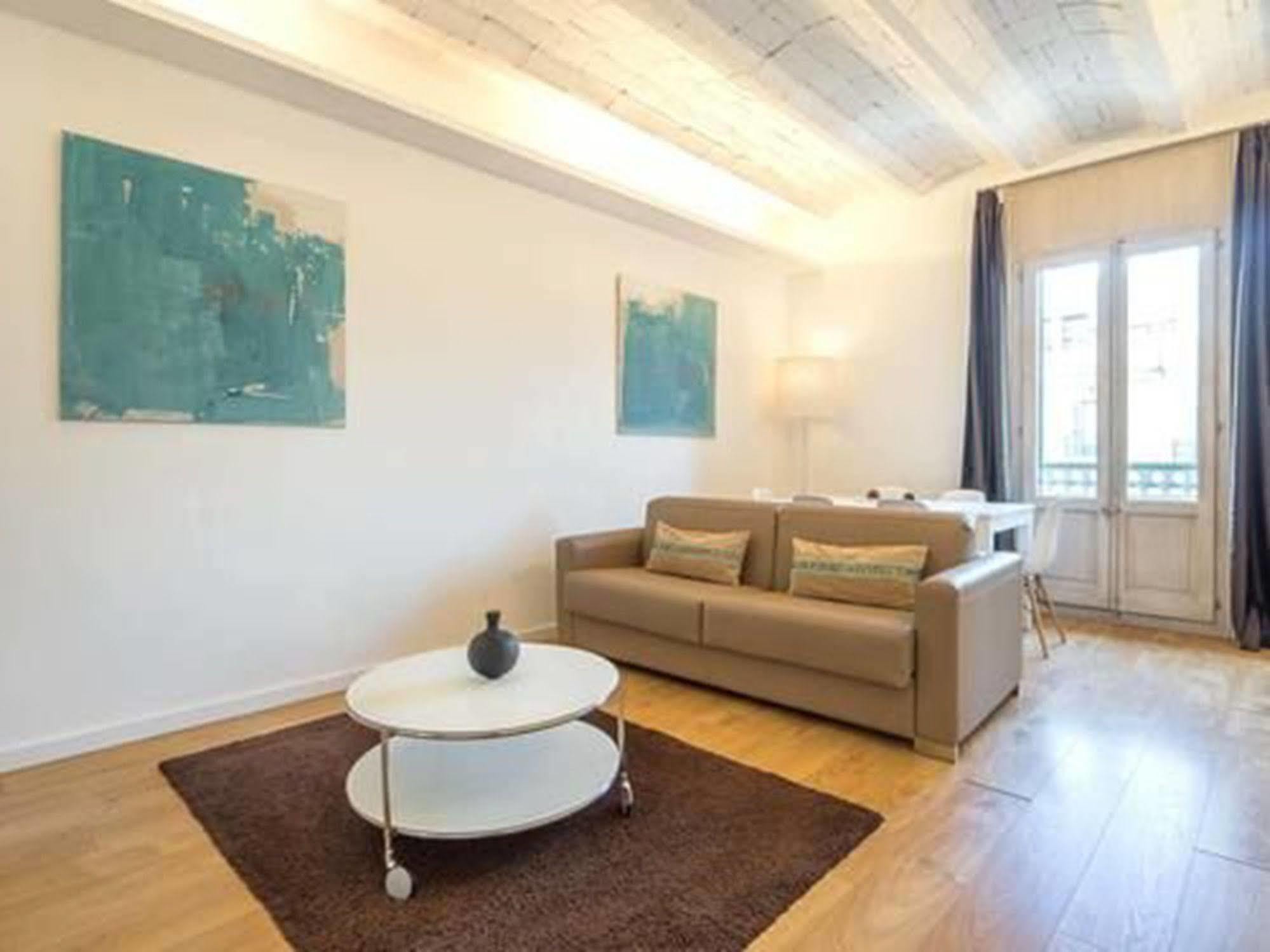 Rent Near Plaza De Cataluña Barcelona