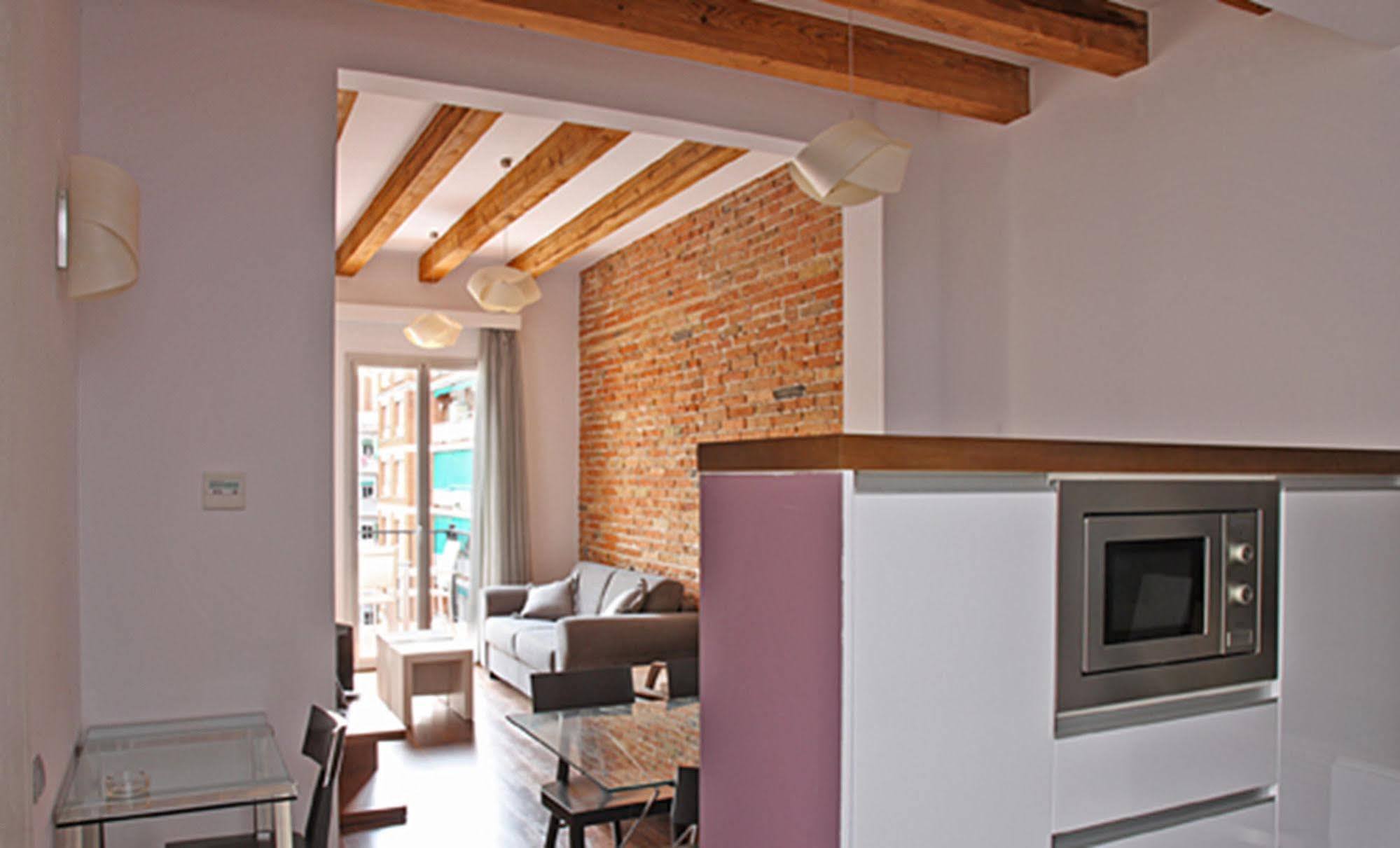 Mh Center Apartment *