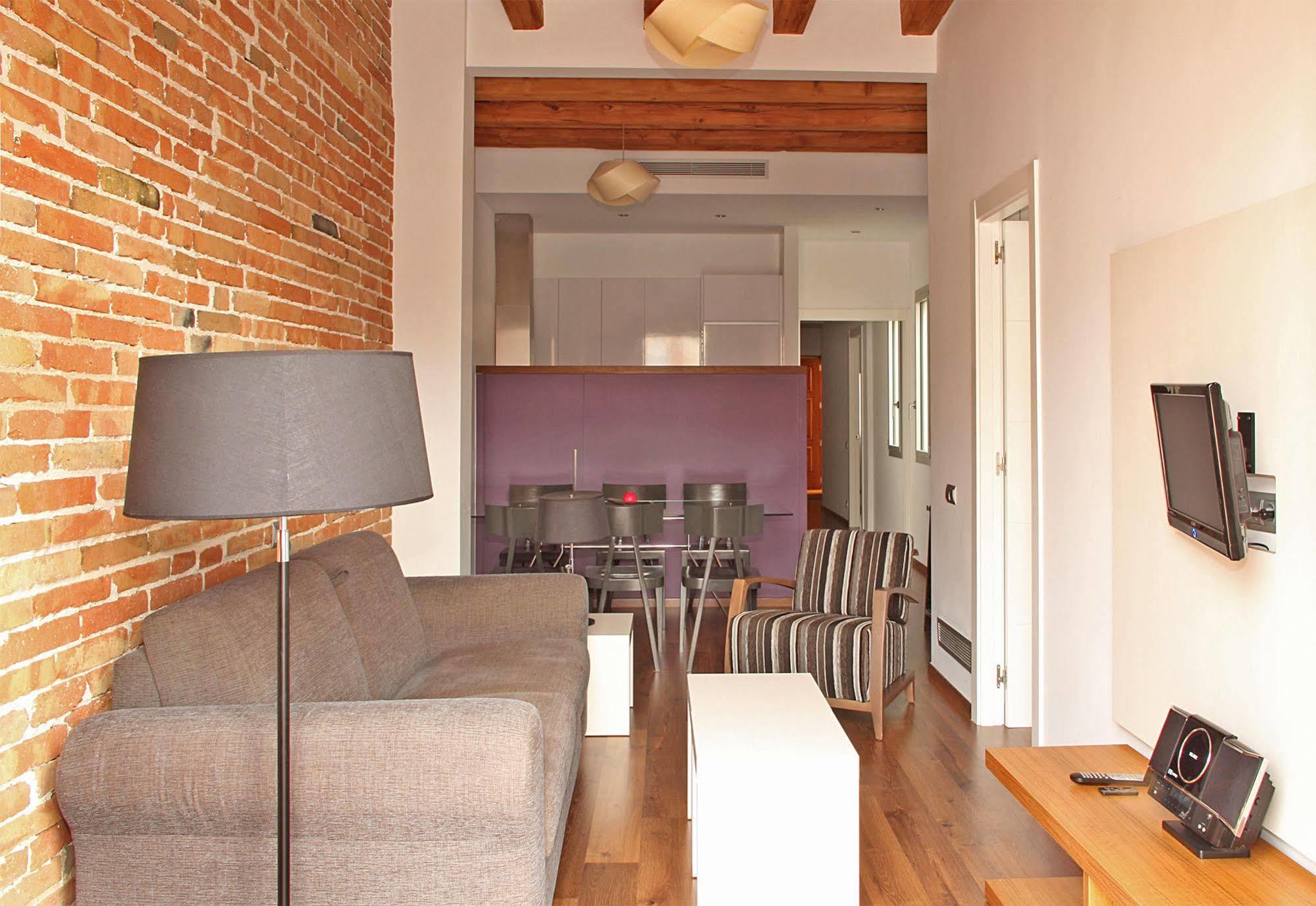 Mh Center Apartment *