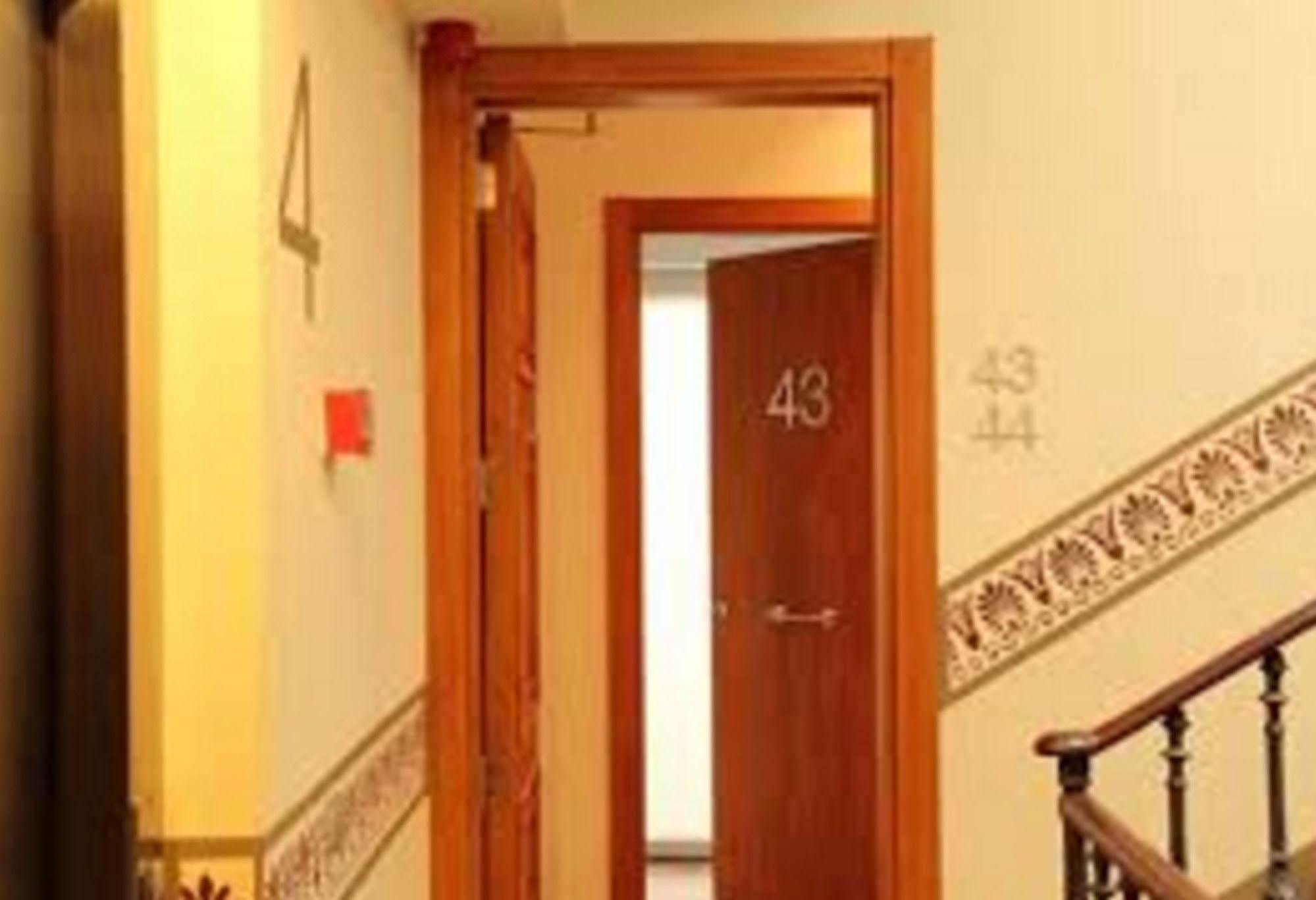 Mh Center Apartment Barcelona