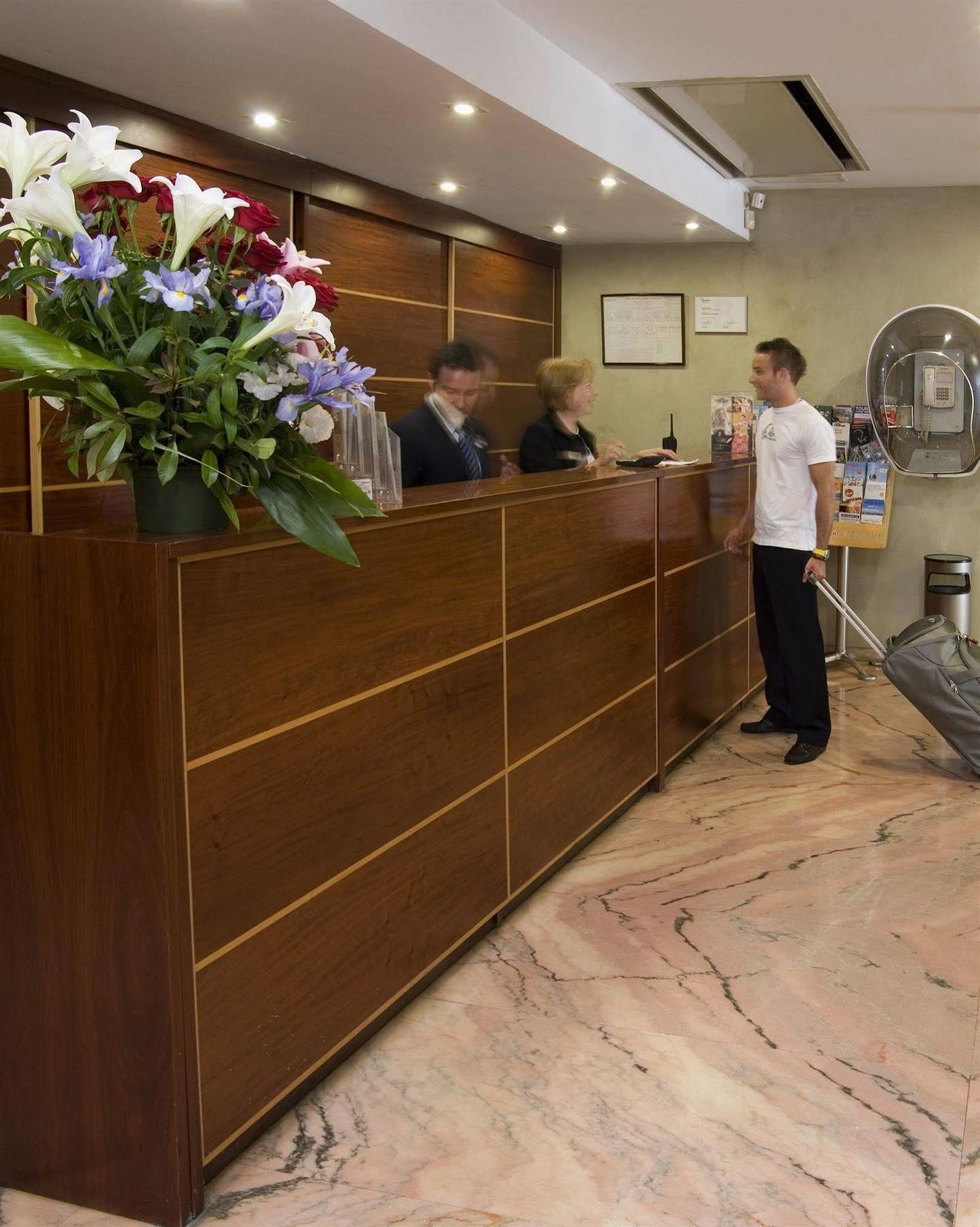 Flor Parks Hotel 3*