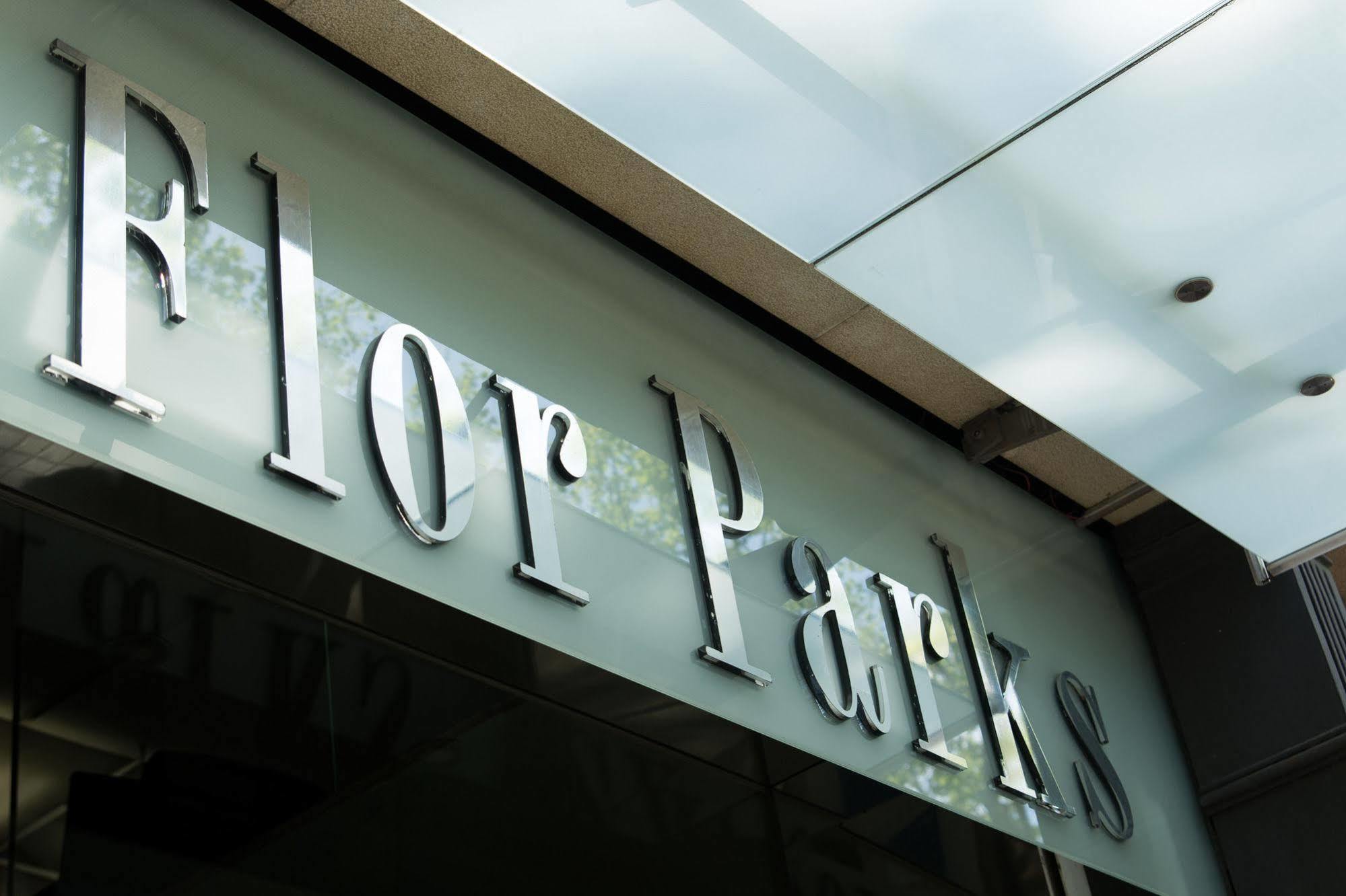 Hotel Flor Parks 3*