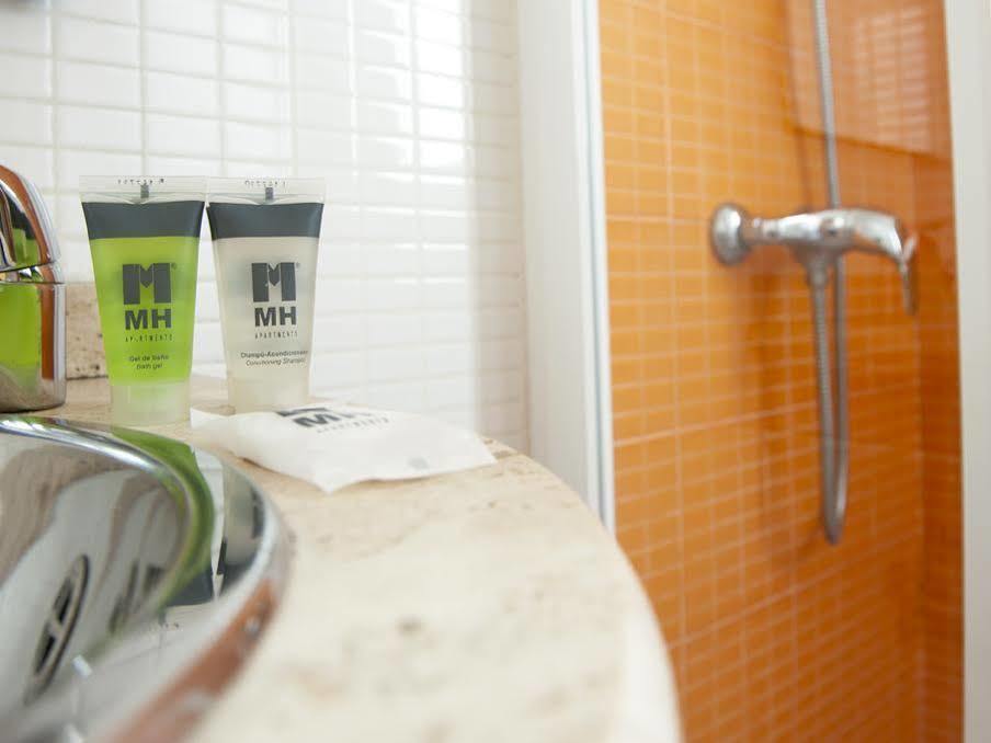 Mh S. Familia Apartment Barcelona