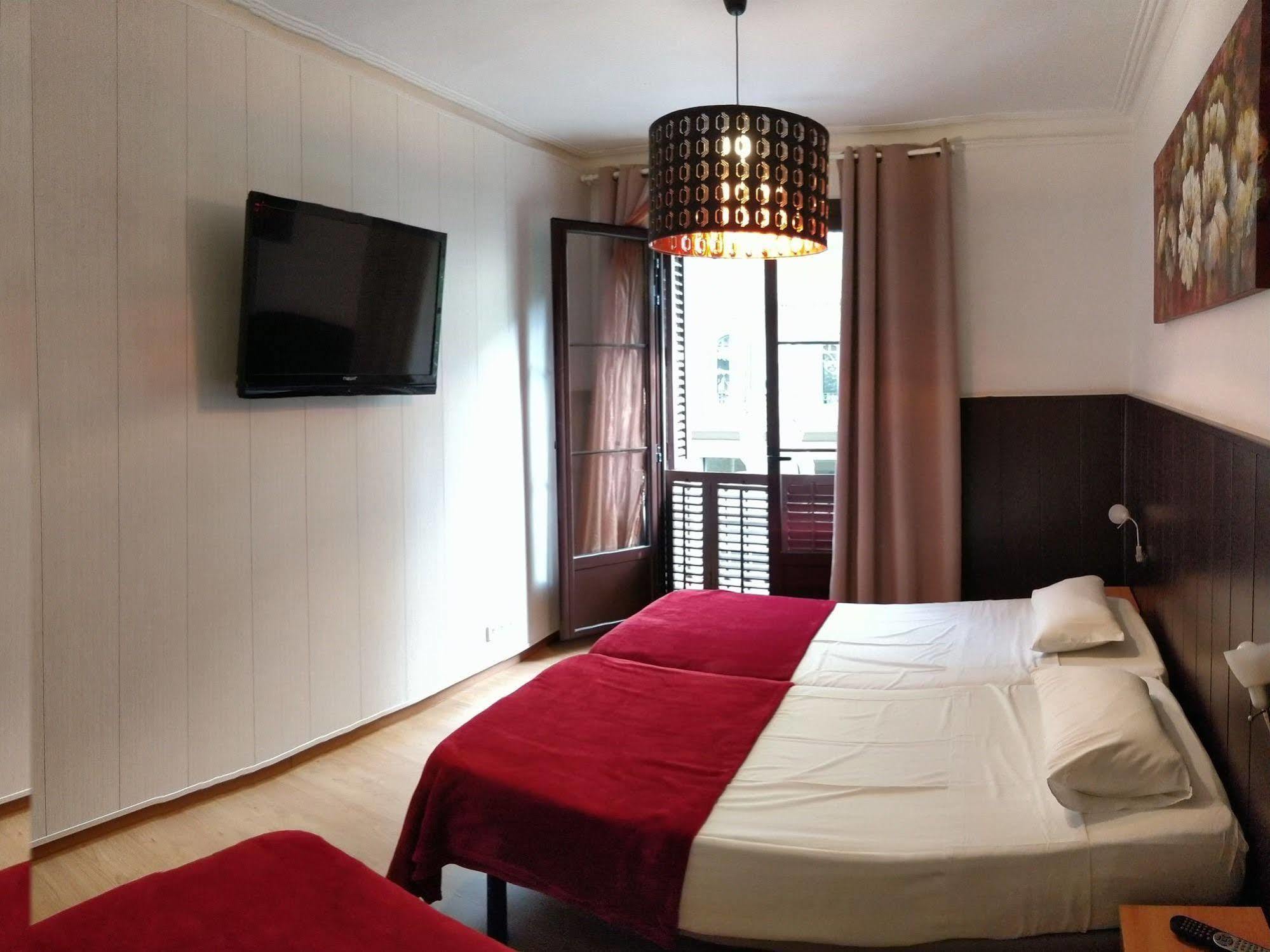 Casp House 3*