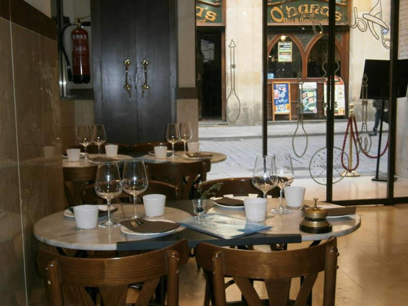 Adagio Hotel 2*