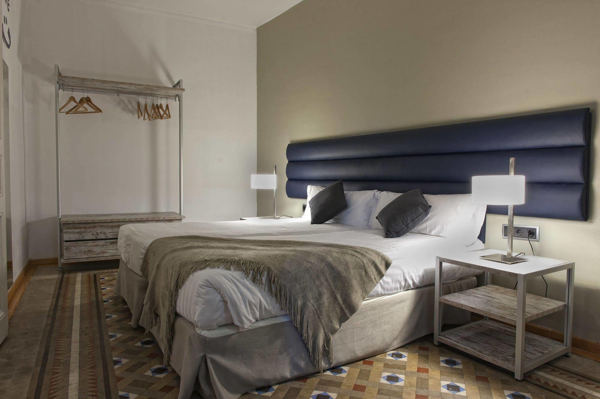 Mh Tetuan Barcelona