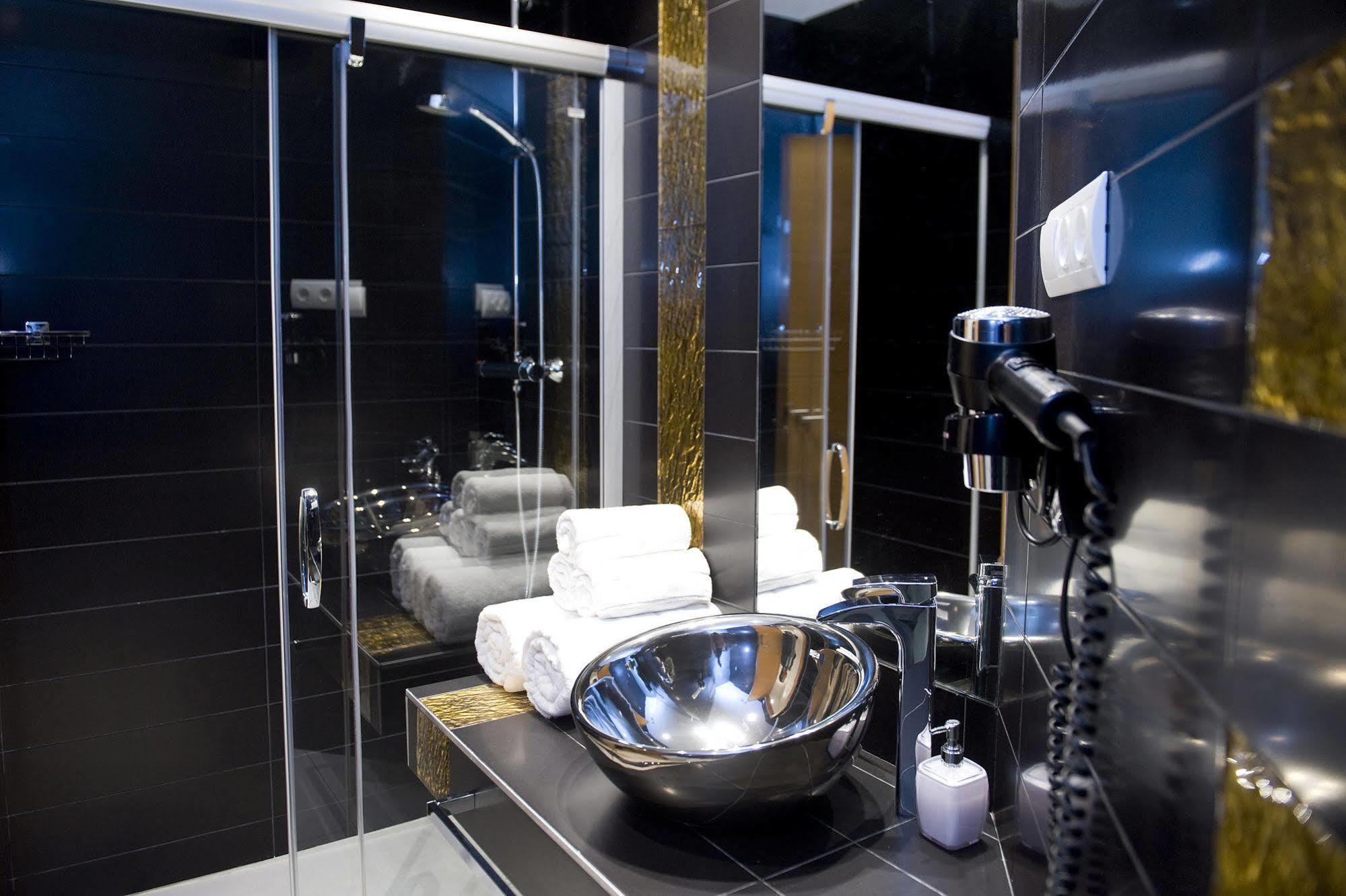 To Apartahotel 4*