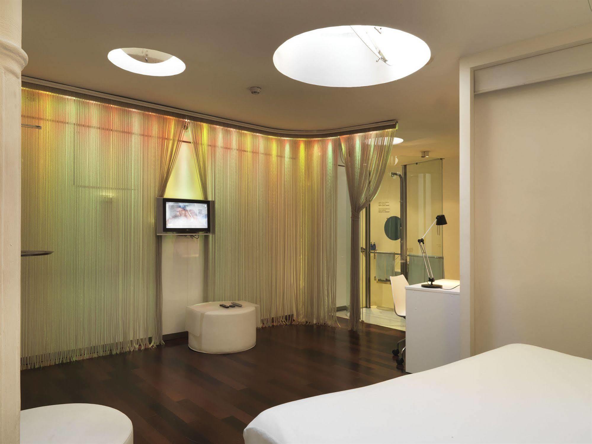 Chic & Basic Born Boutique 3* Barcelona