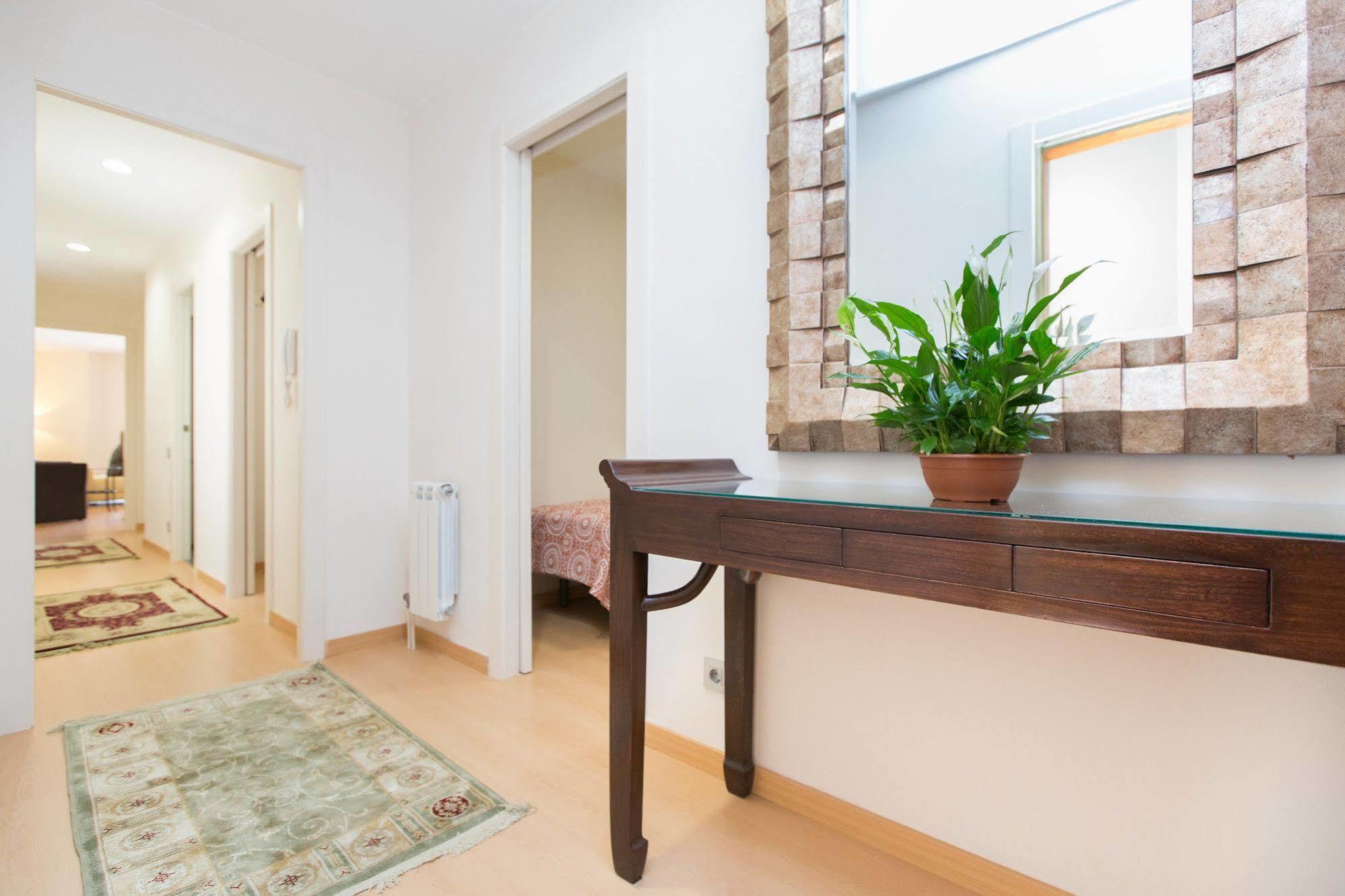 Stay Barcelona Apartments Central *