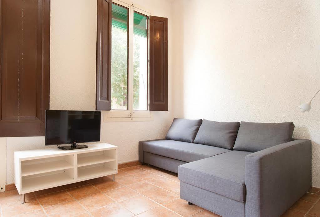 Flateli Borrell Apartamento *