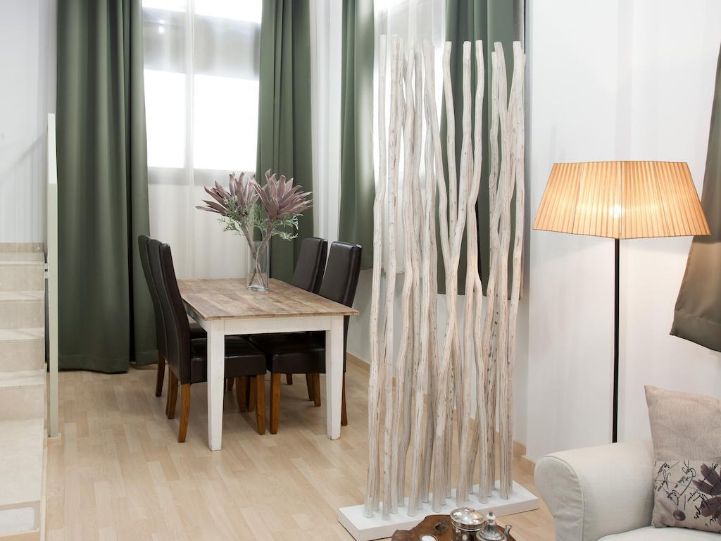 Bcn Planeta Hotel