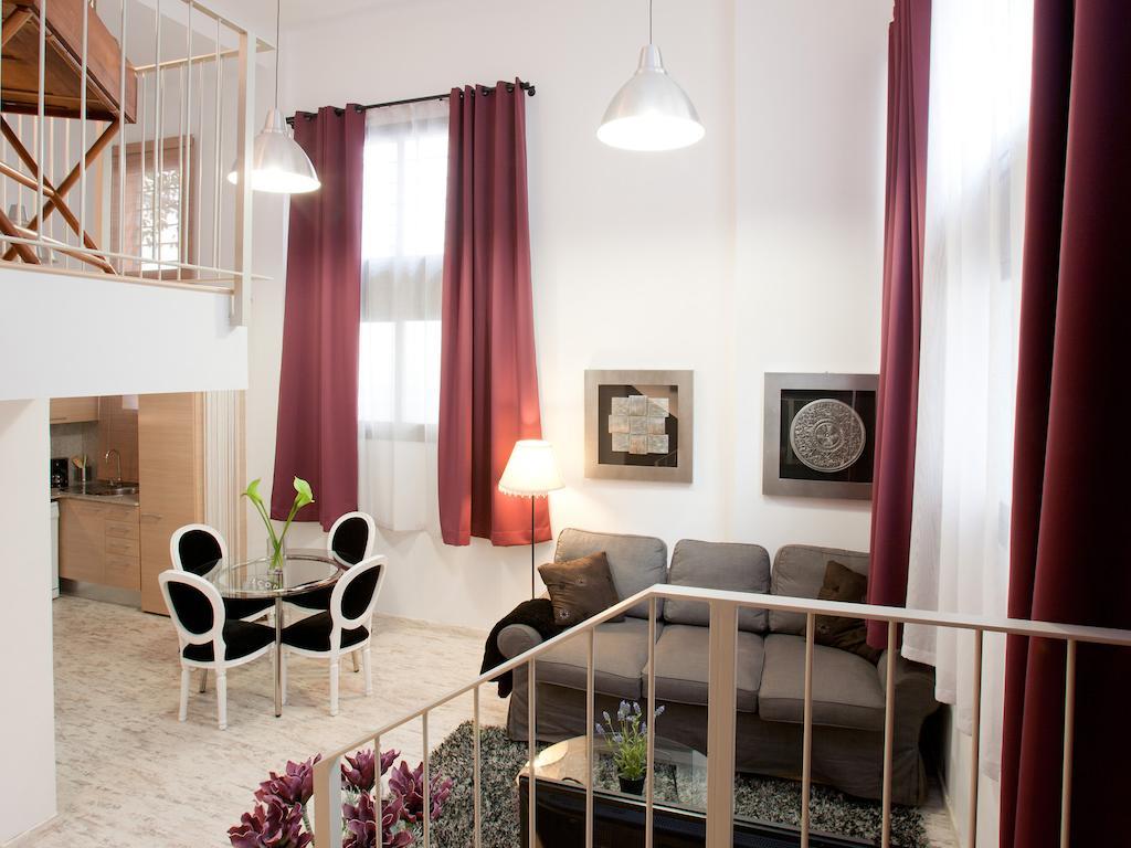 Hotel Bcn Planeta