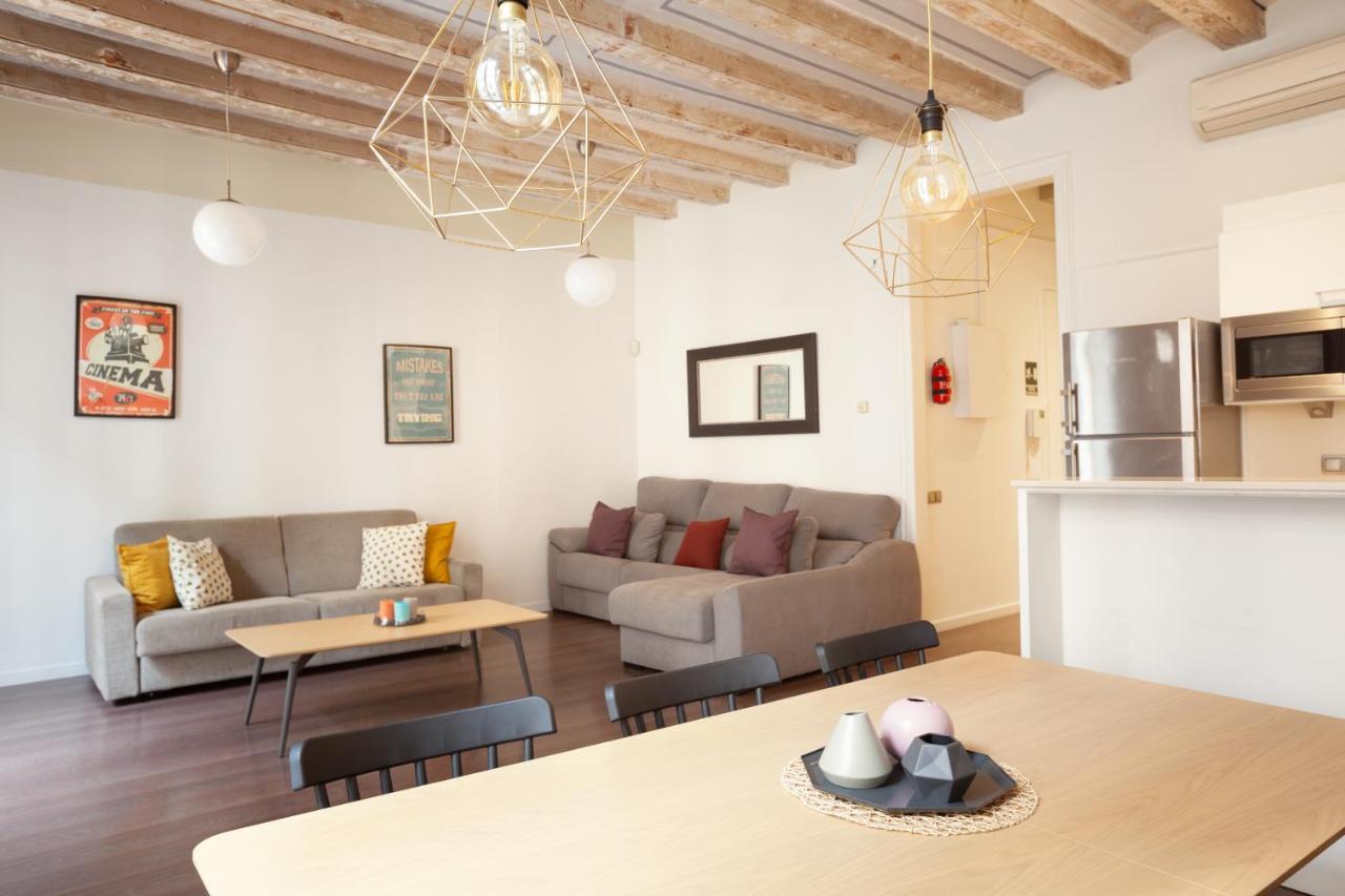 Rent Near Plaza De Cataluña Apartamento