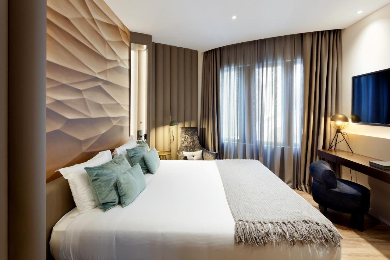 Condes De Hotel 4*