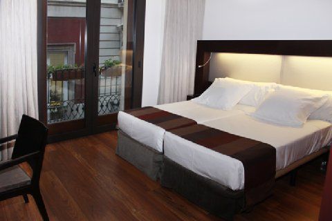 Hotel Catalonia Port
