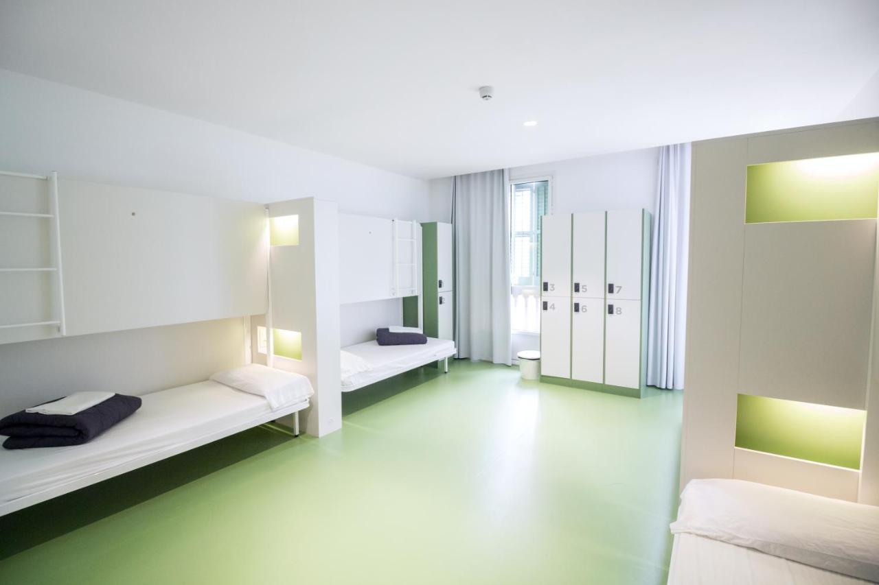 Hostel Sant Jordi Rock Palace Barcelona