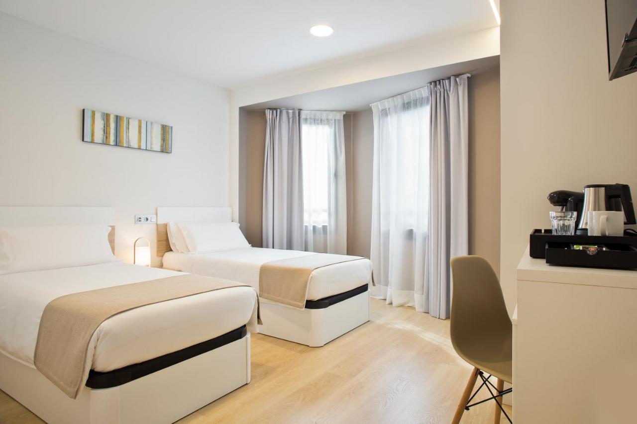 Ginosi Pedralbes 3*