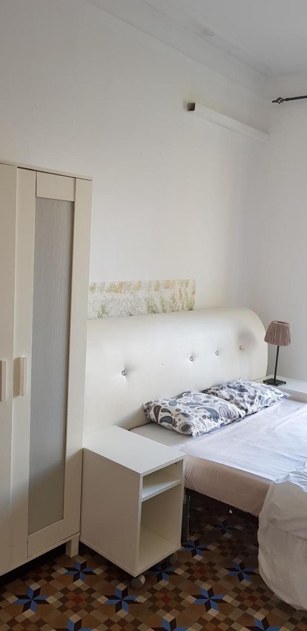 Casa Marisa Pensión Barcelona