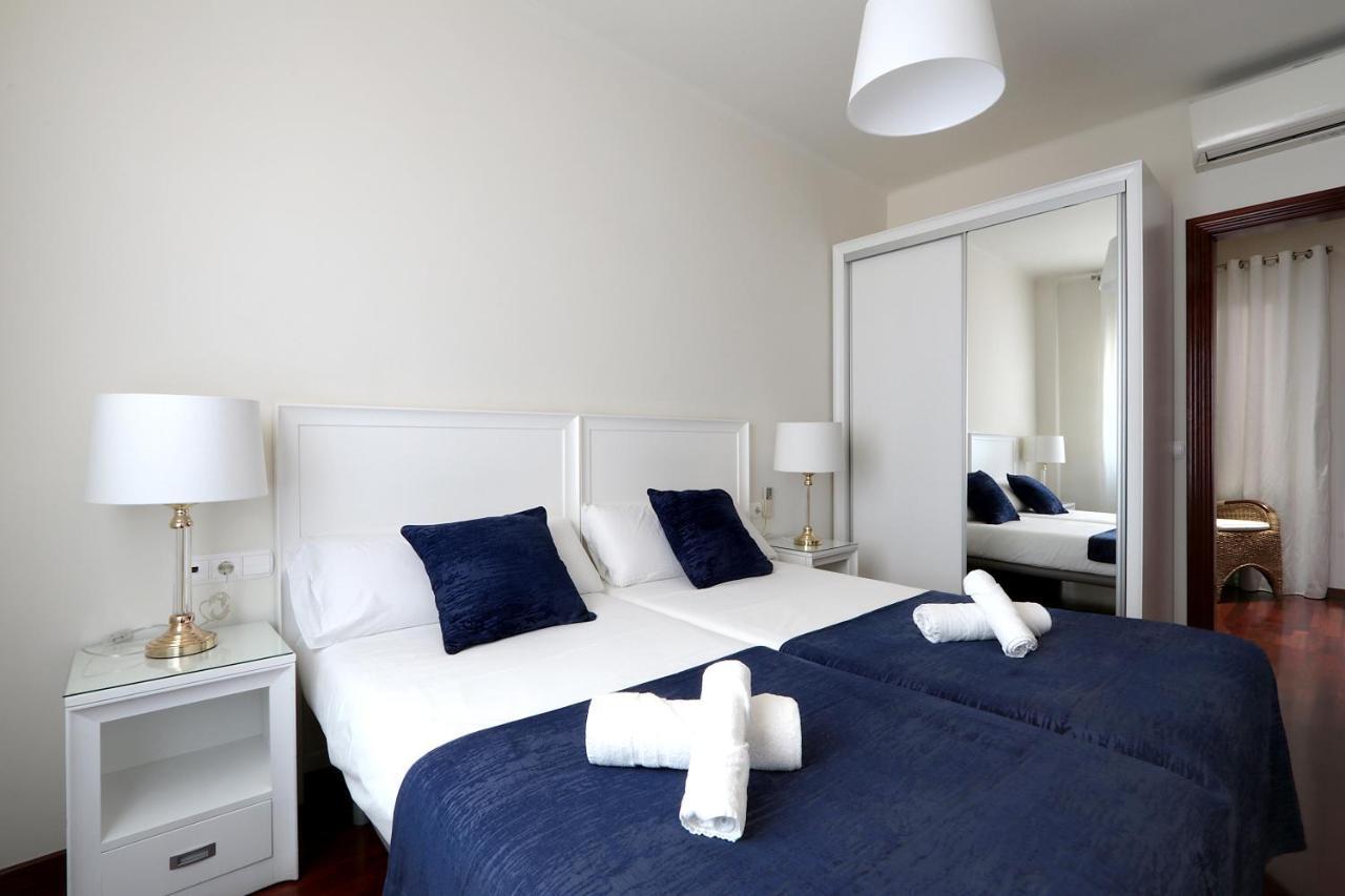 Classbedroom Fira Business Apartment Apartment