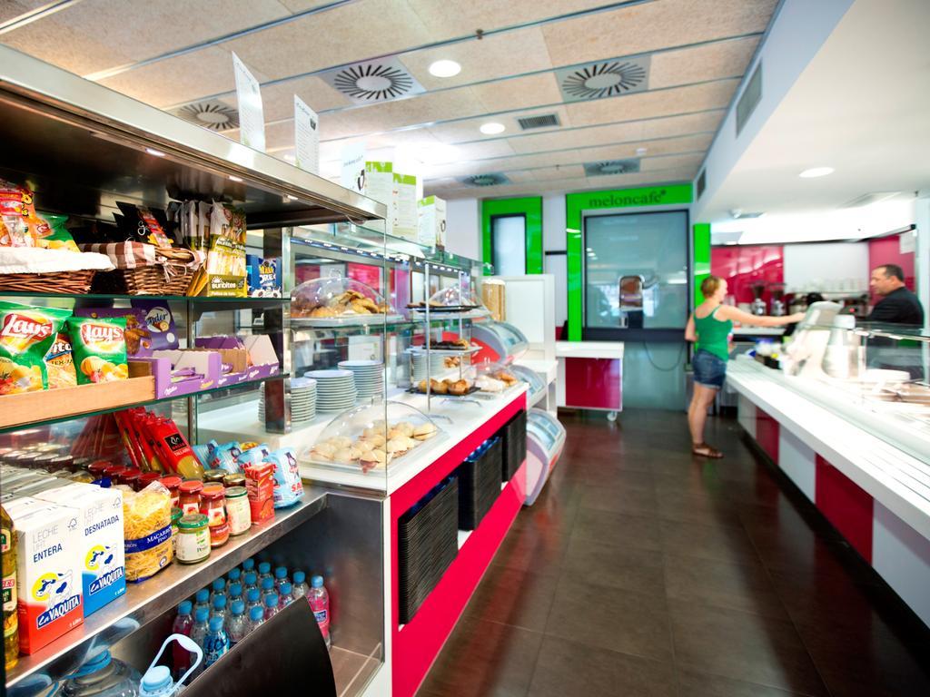 Residencia Melon District Marina Hotel 2*