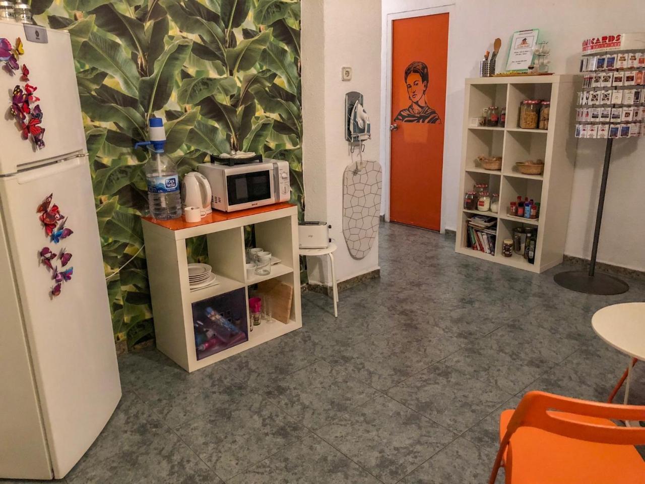 Pensión La Isla Barcelona