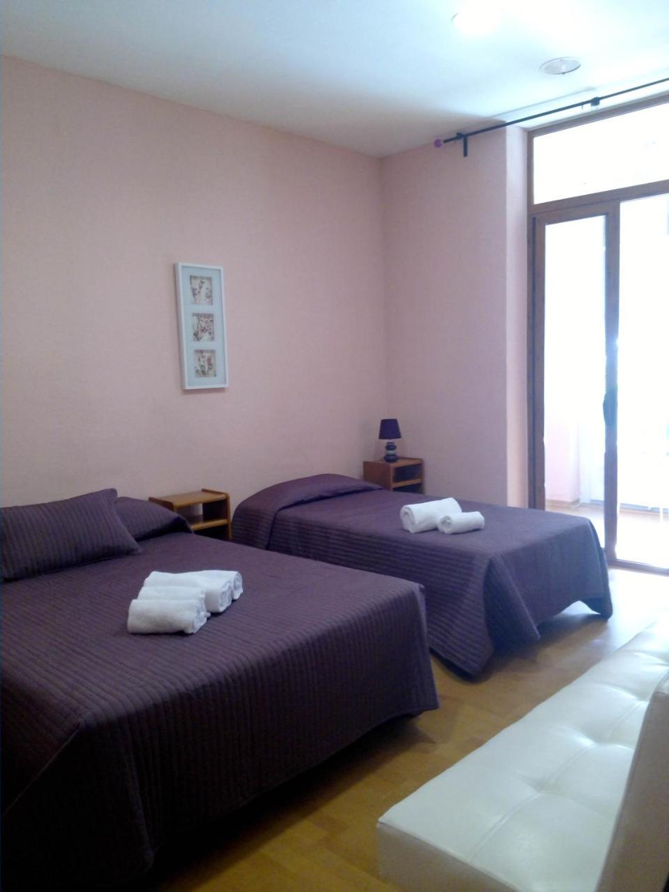 Pensión Balmes Centro 2*