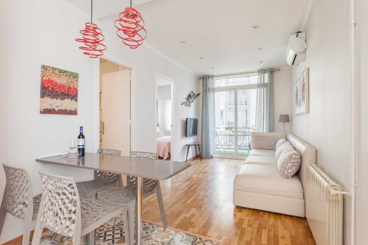 Art House Fira Apartamento *