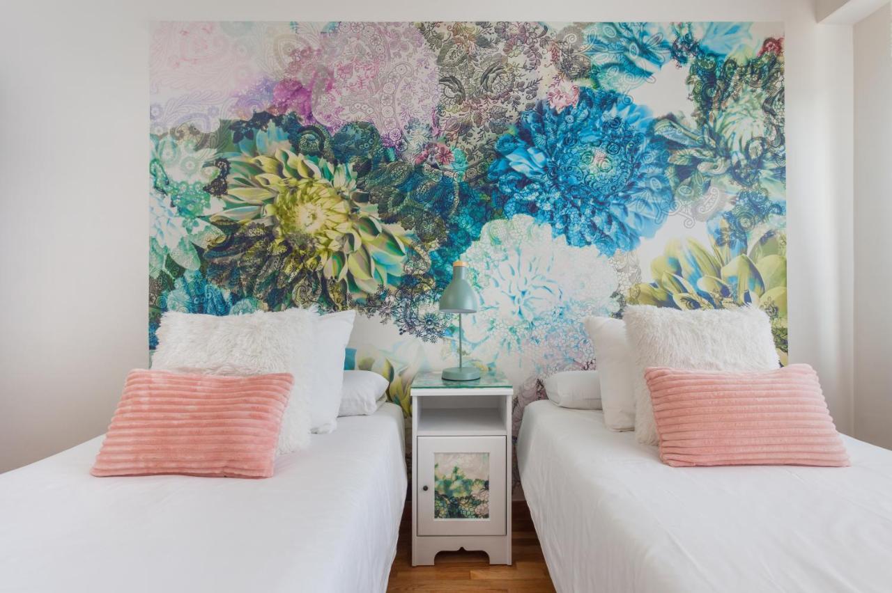 Art House Fira Apartamento *