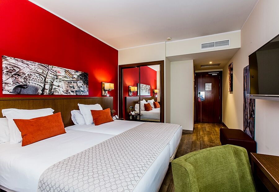 Leonardo Gran Via Hotel 3*