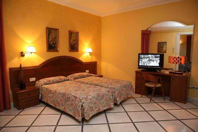 Hotel Nouvel 3*
