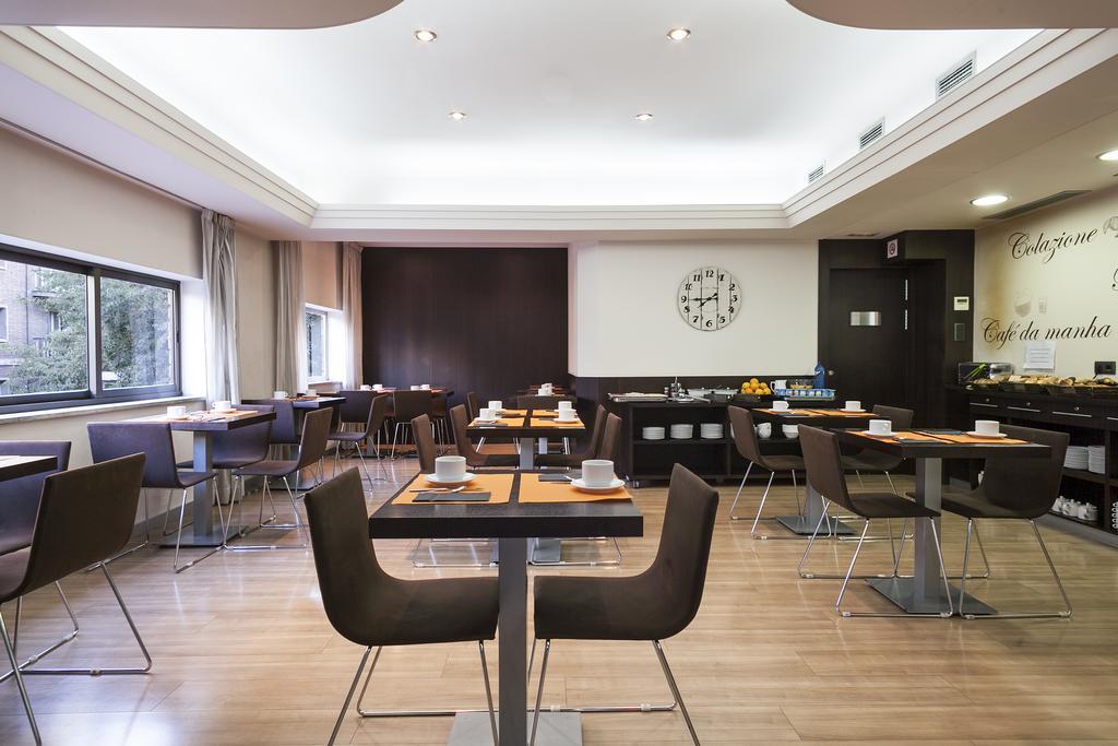 Acta Antibes Hotel Barcelona