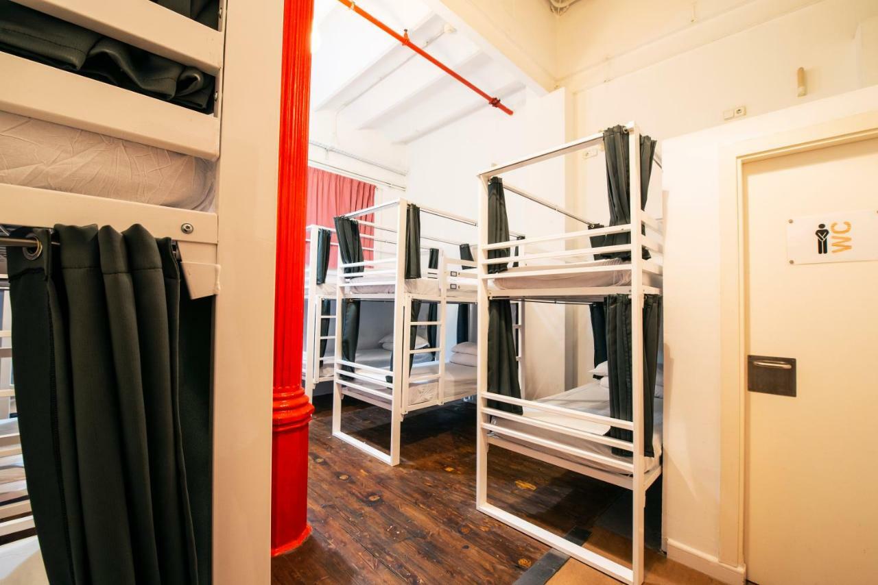Safestay Gothic Hostal *