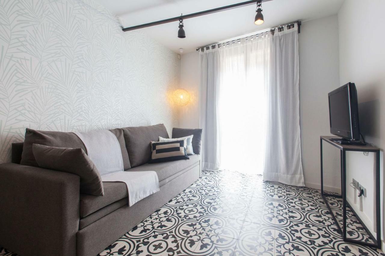 Short Group Liceu Serviced Apartamento *