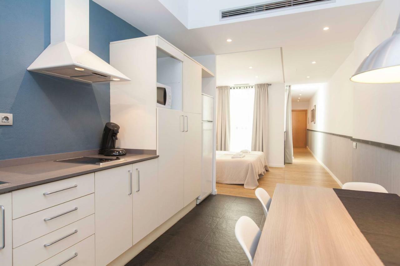 Short Group Liceu Serviced Apartamento *