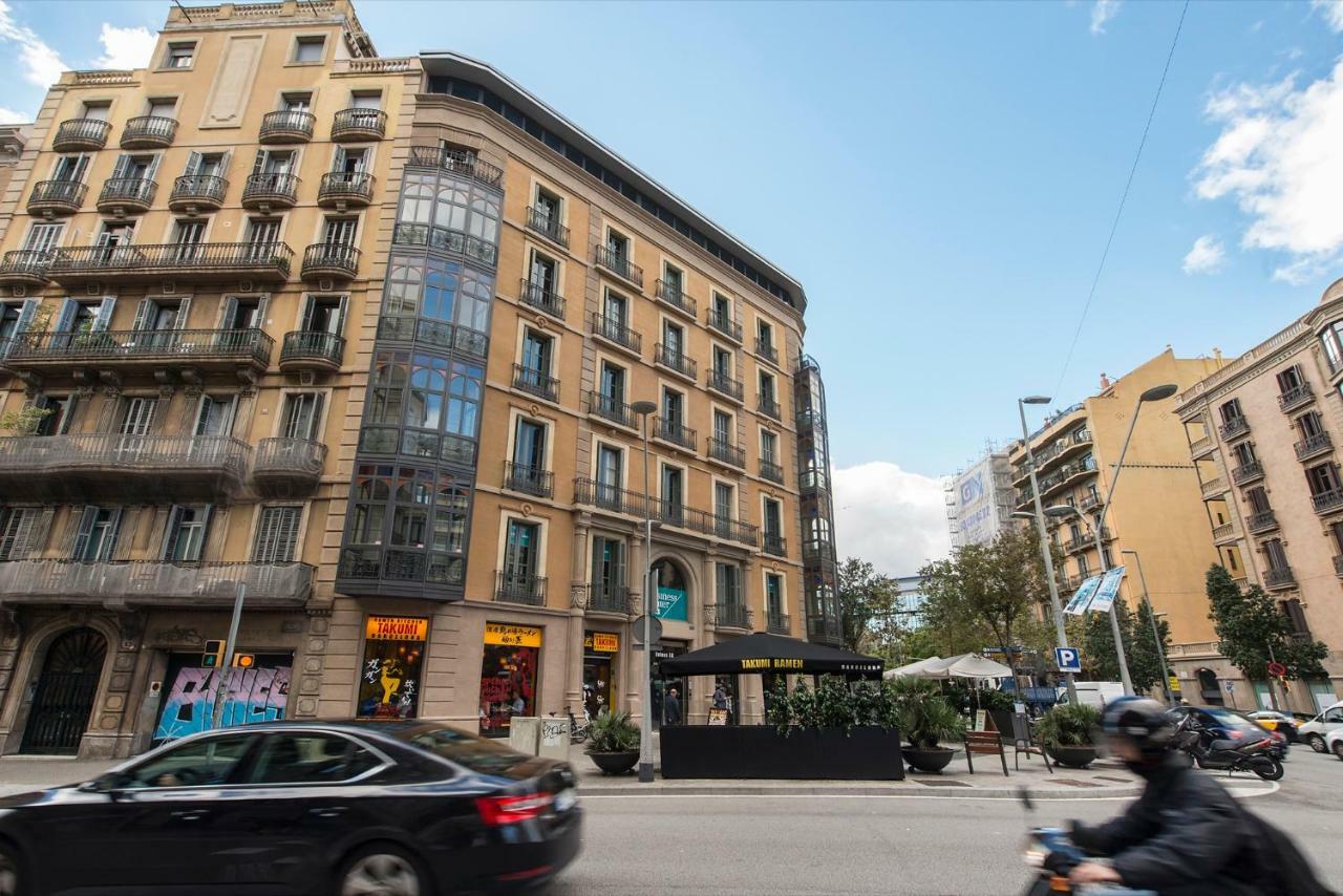 SIBS UNIVERSITAT - Cosmopolitan Apartament Lgtbi * Barcelona