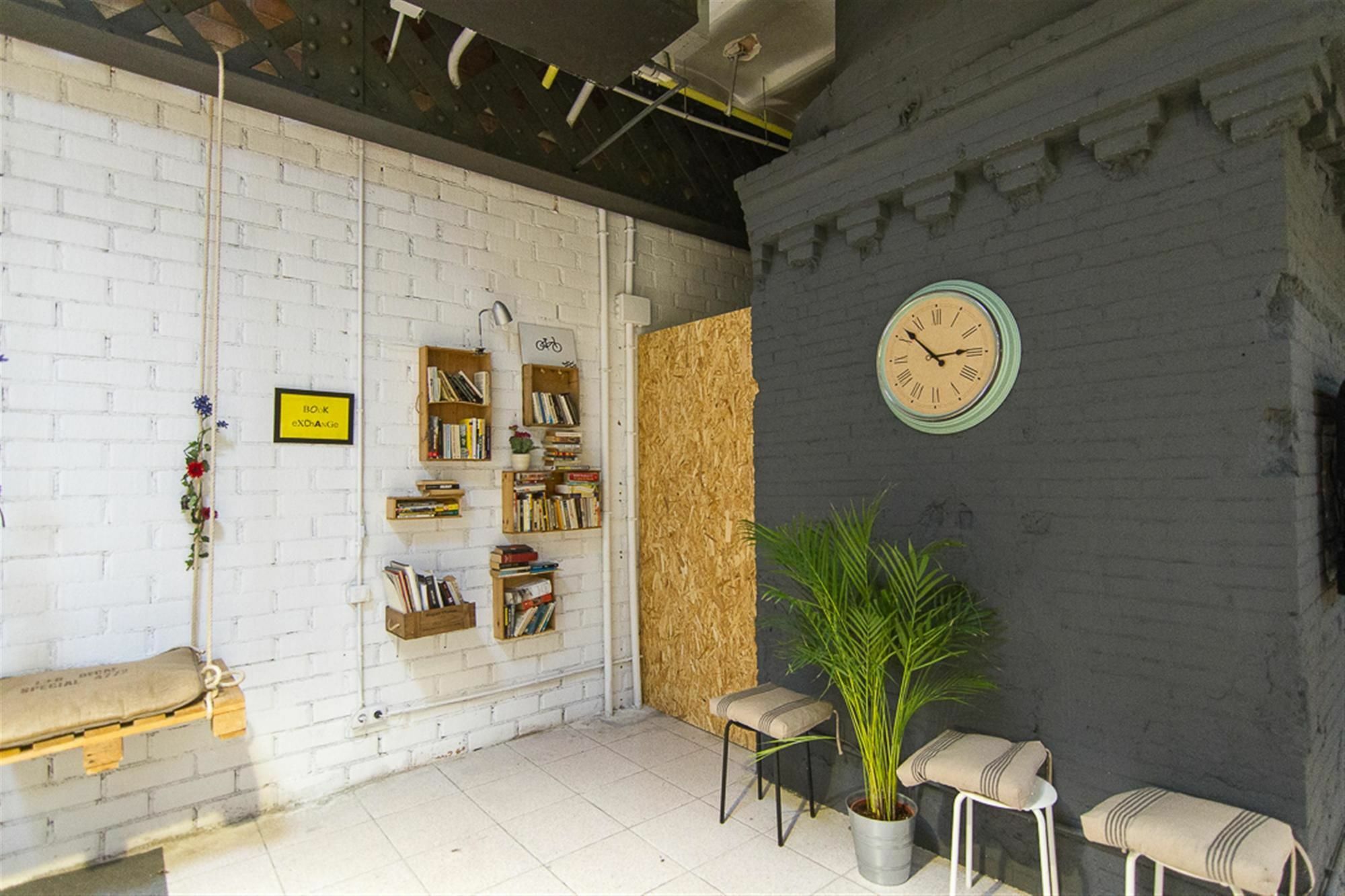 Bed & Bike Hostal