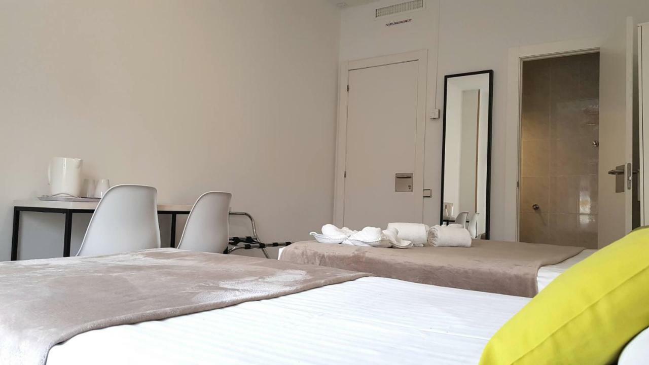 La Palmera Guest house 2*