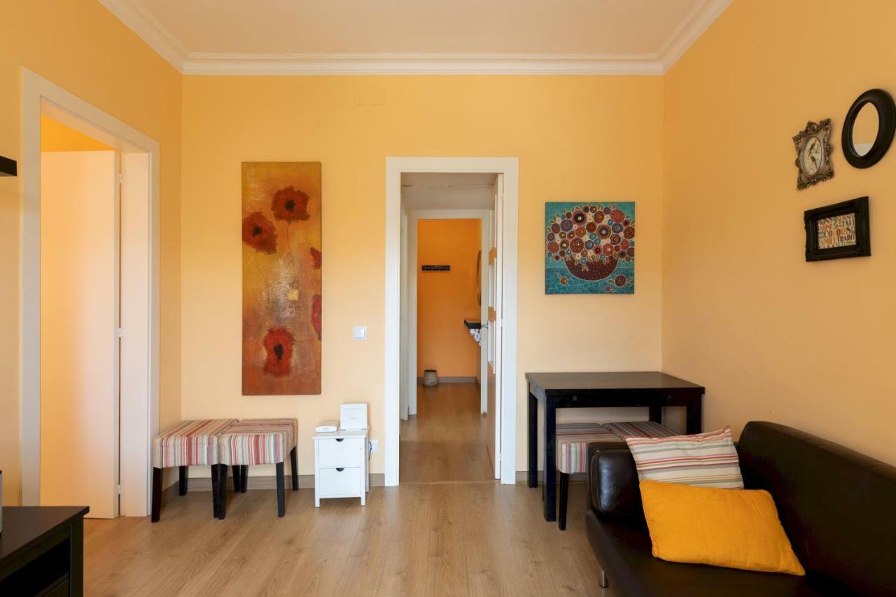 Housalia Guell & Gracia
