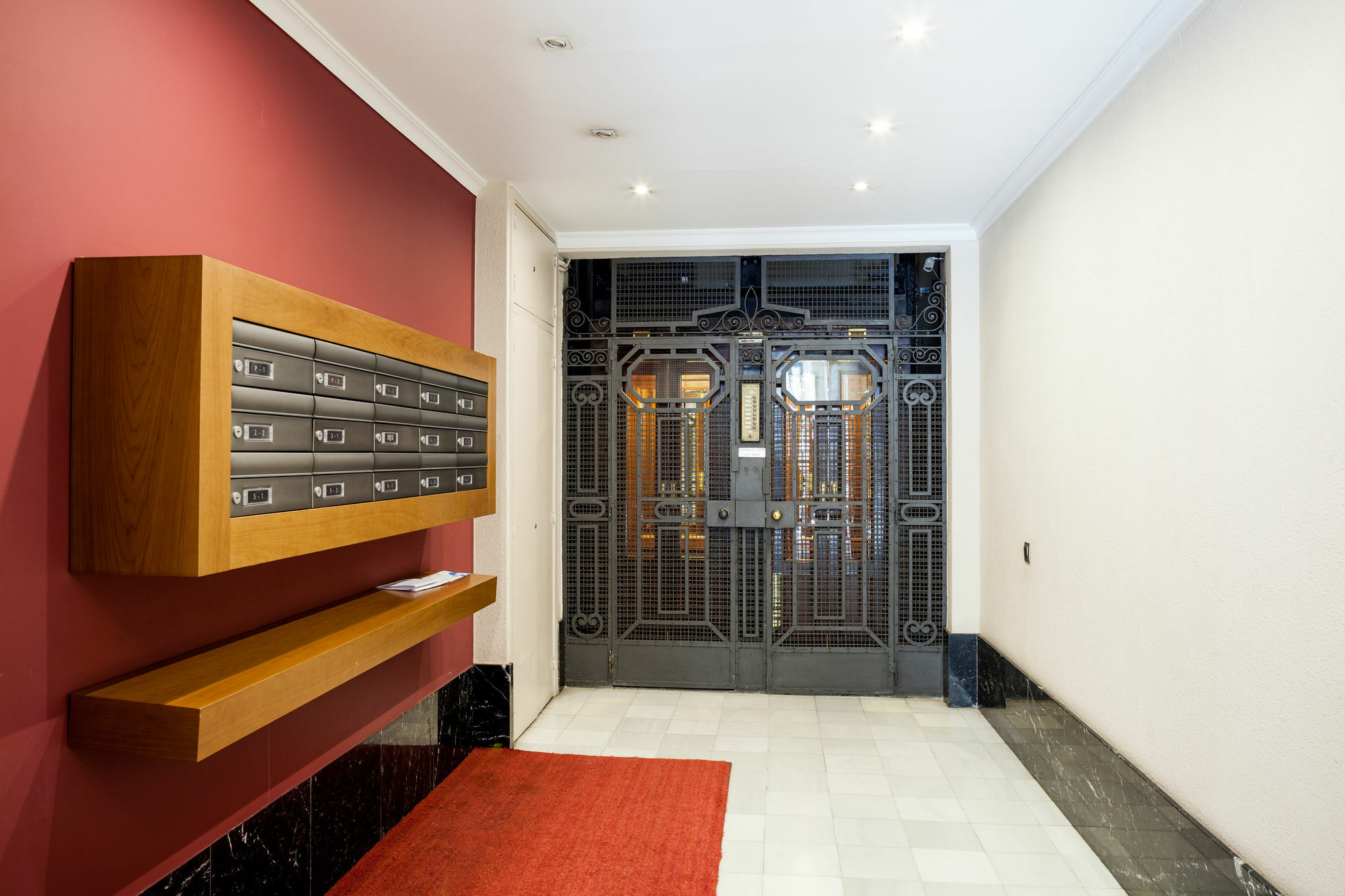 Feelathome Gran Via Apartamento *